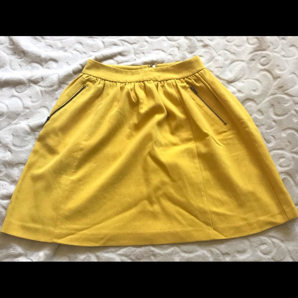 Beautiful Yellow Skirt 😍👍